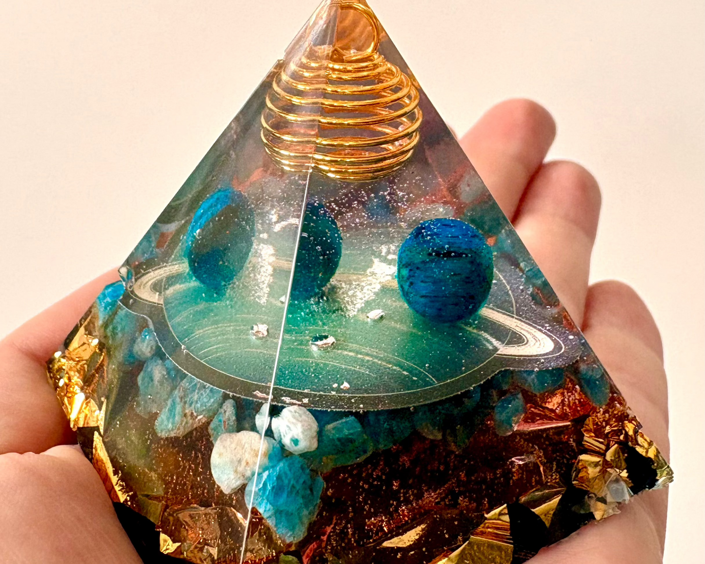 Piramid “Universe” - Medium