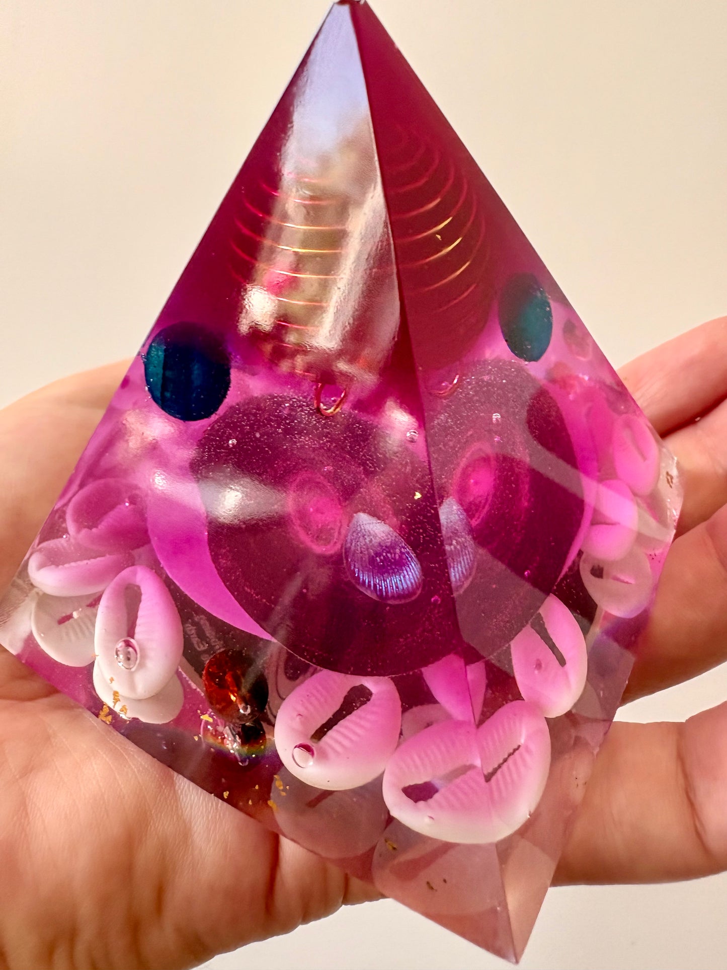 Piramid Universe - Pink