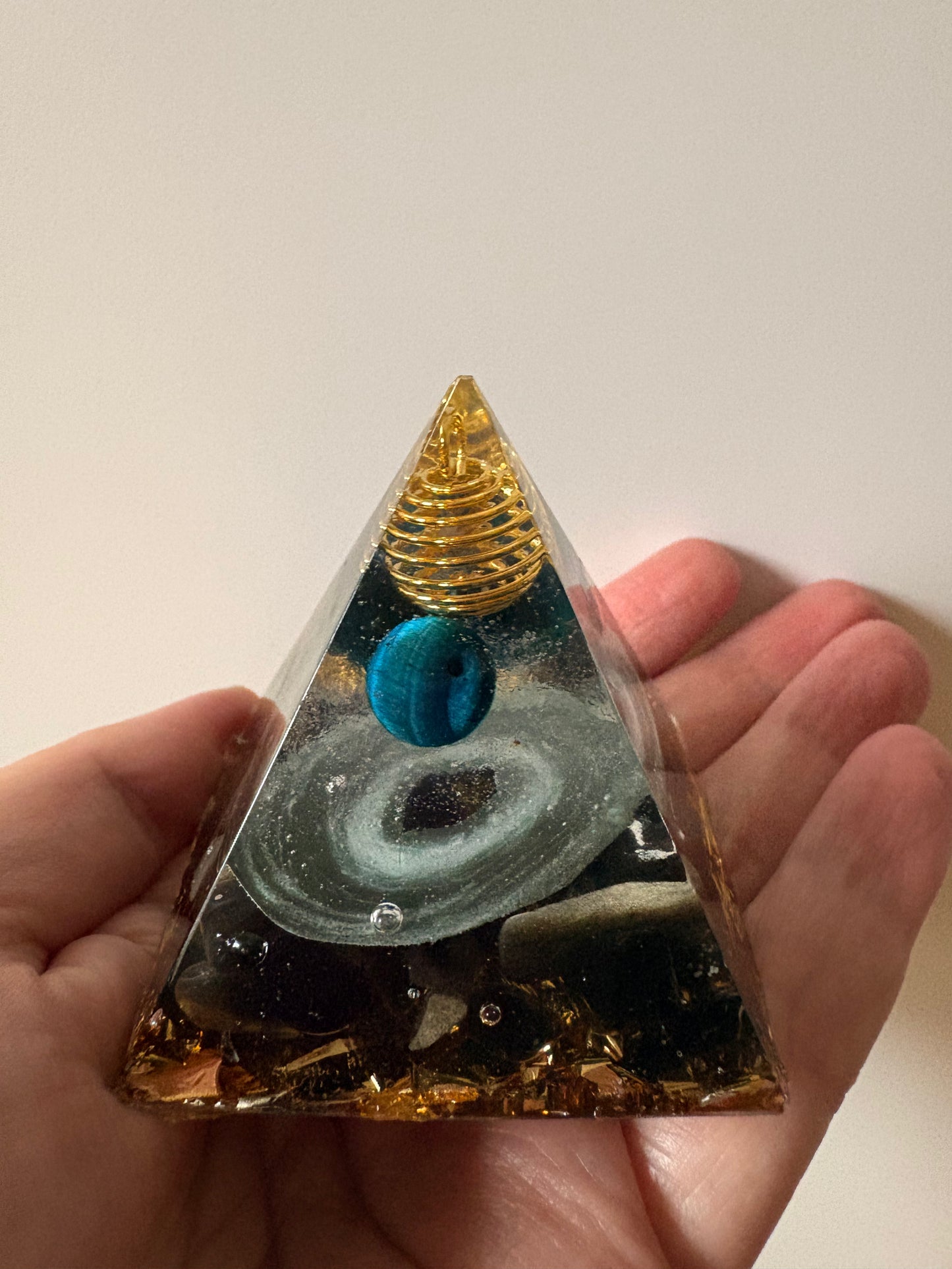 Piramid “Universe” - Medium