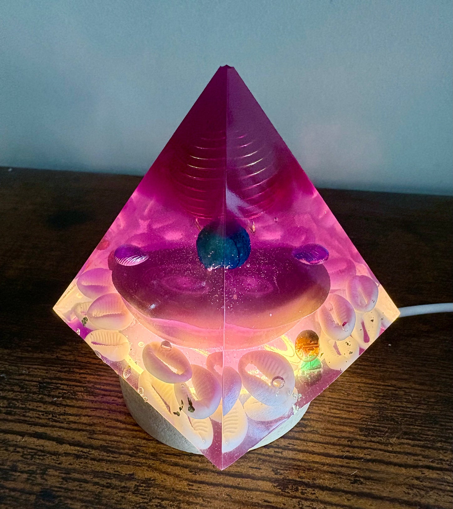 Piramid Universe - Pink