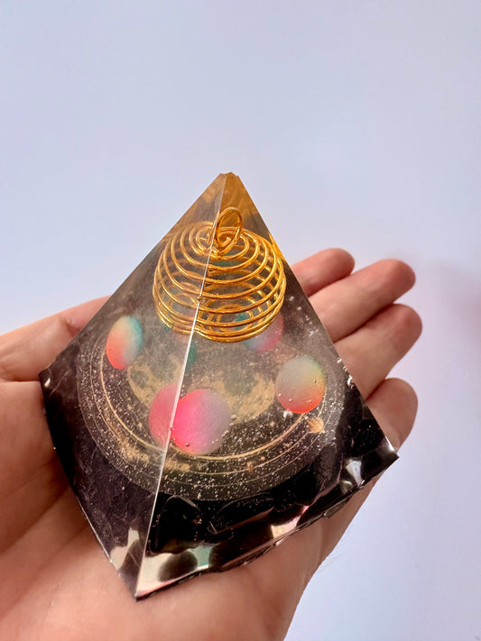 Piramid “Universe” - Medium